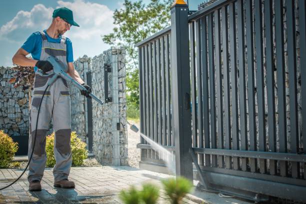 Professional Pressure Washing in Silver Lake, FL