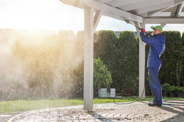 Professional Pressure Washing in Silver Lake, FL